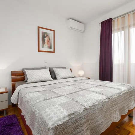 Morena * Πόρετς