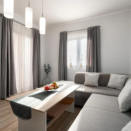 Morena Apartment *