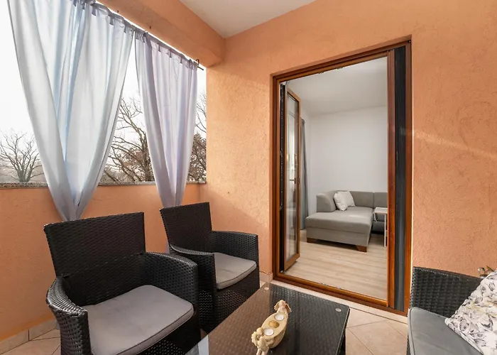 Morena * Πόρετς